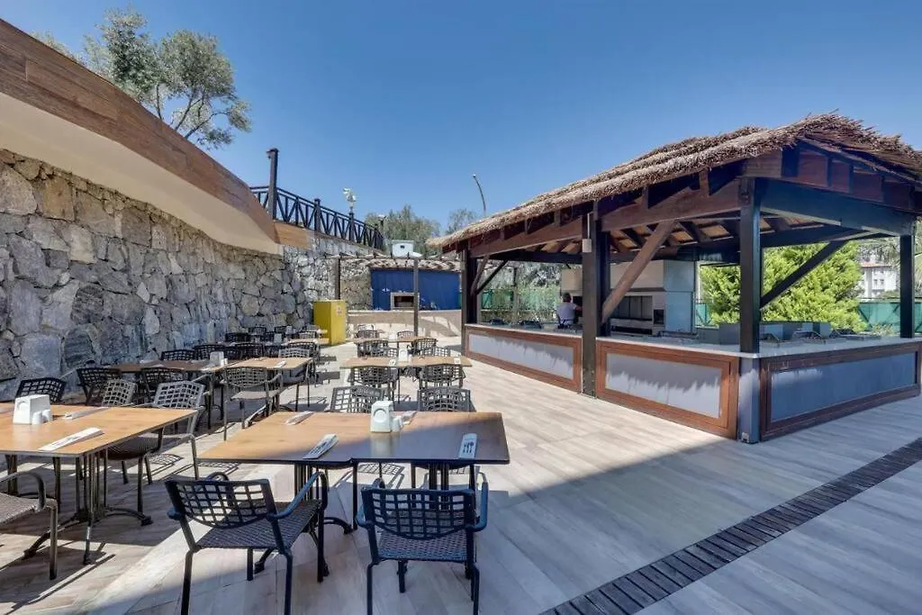 Luks Daire 5 Yildizli Otelde Kusadasi
